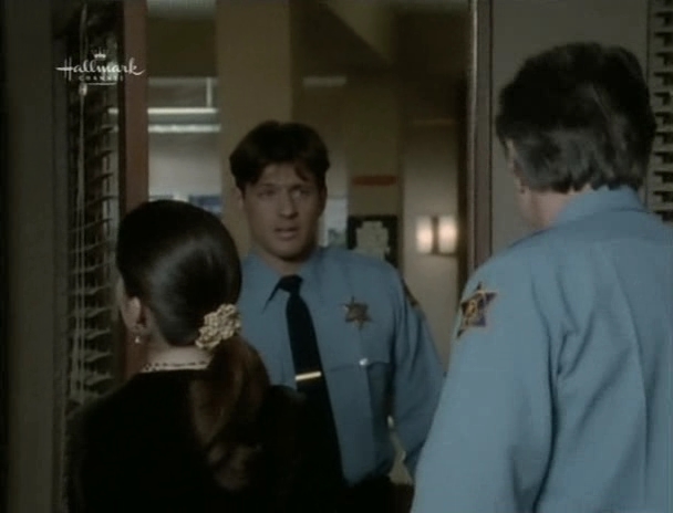 Charmed-Online_dot_nl-PicketFences3x07-0332.jpg