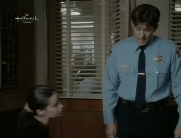 Charmed-Online_dot_nl-PicketFences3x07-0345.jpg