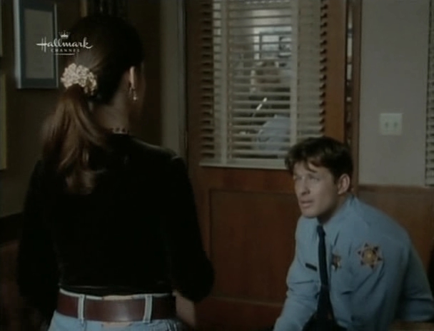 Charmed-Online_dot_nl-PicketFences3x07-0397.jpg