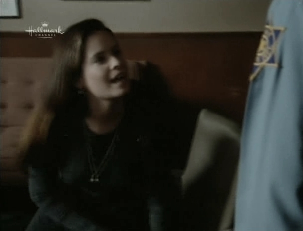 Charmed-Online_dot_nl-PicketFences3x07-1121.jpg