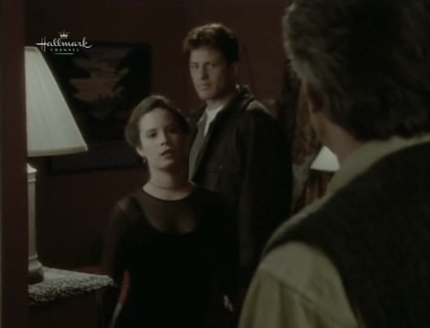 Charmed-Online_dot_nl-PicketFences3x07-1969.jpg Charmed-Online_dot_nl-PicketFences3x07-1969.jpg