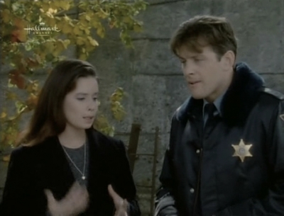 Charmed-Online_dot_nl-PicketFences3x07-0906.jpg