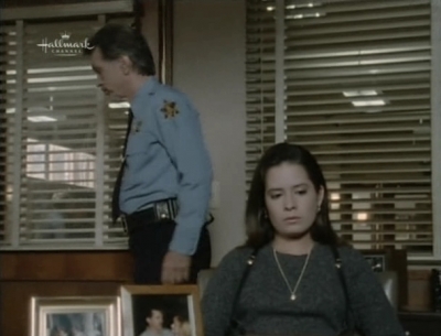 Charmed-Online_dot_nl-PicketFences3x07-1101.jpg