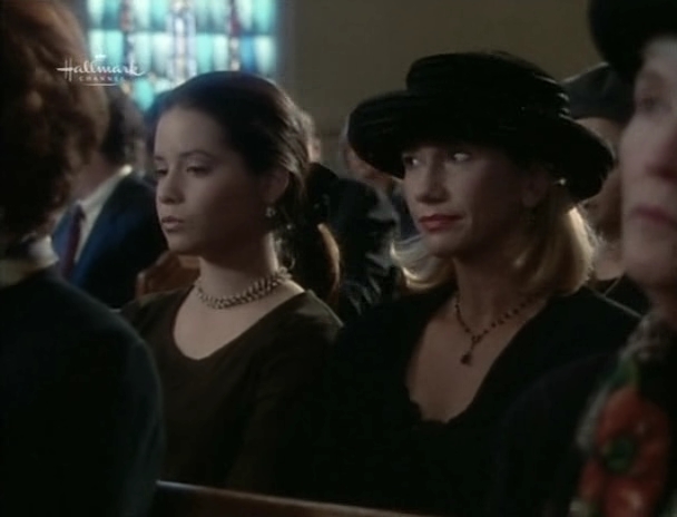 Charmed-Online_dot_nl-PicketFences3x11-12350.jpg