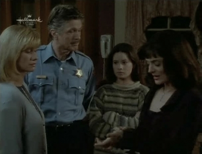 Charmed-Online_dot_nl-PicketFences3x13-15119.jpg