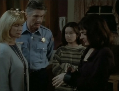 Charmed-Online_dot_nl-PicketFences3x13-15123.jpg