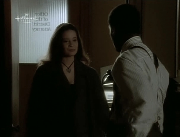Charmed-Online_dot_nl-PicketFences3x14-1921.jpg