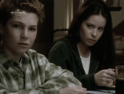 Charmed-Online_dot_nl-PicketFences3x19-0444.jpg