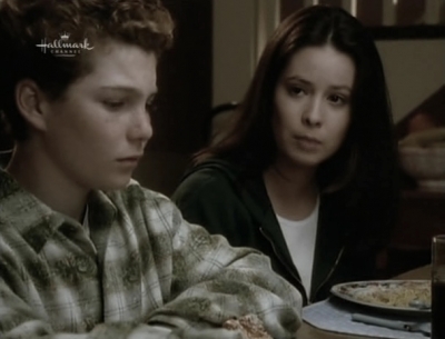 Charmed-Online_dot_nl-PicketFences3x19-0516.jpg