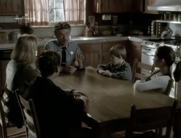 Charmed-Online_dot_nl-PicketFences3x20-1312.jpg