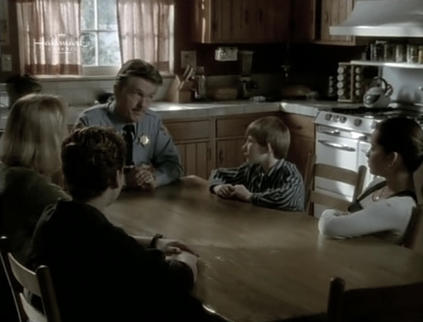 Charmed-Online_dot_nl-PicketFences3x20-1327.jpg Charmed-Online_dot_nl-PicketFences3x20-1327.jpg