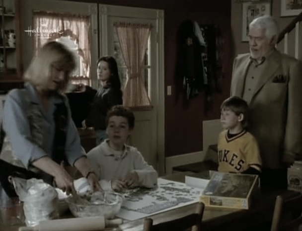 Charmed-Online_dot_nl-PicketFences3x21-1342.jpg Charmed-Online_dot_nl-PicketFences3x21-1342.jpg