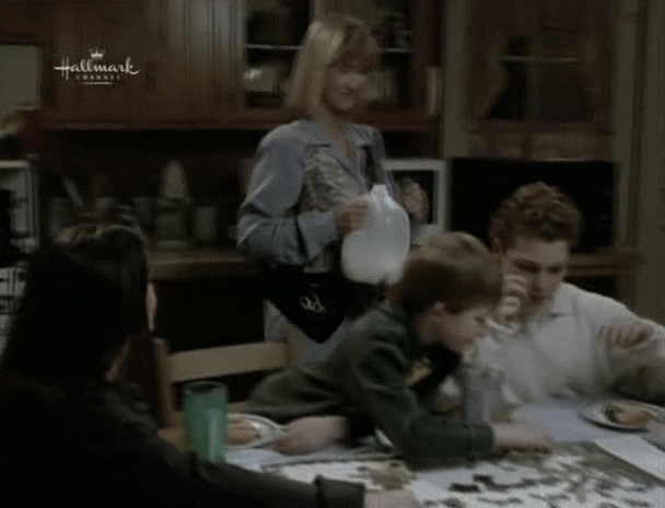 Charmed-Online_dot_nl-PicketFences3x21-1763.jpg