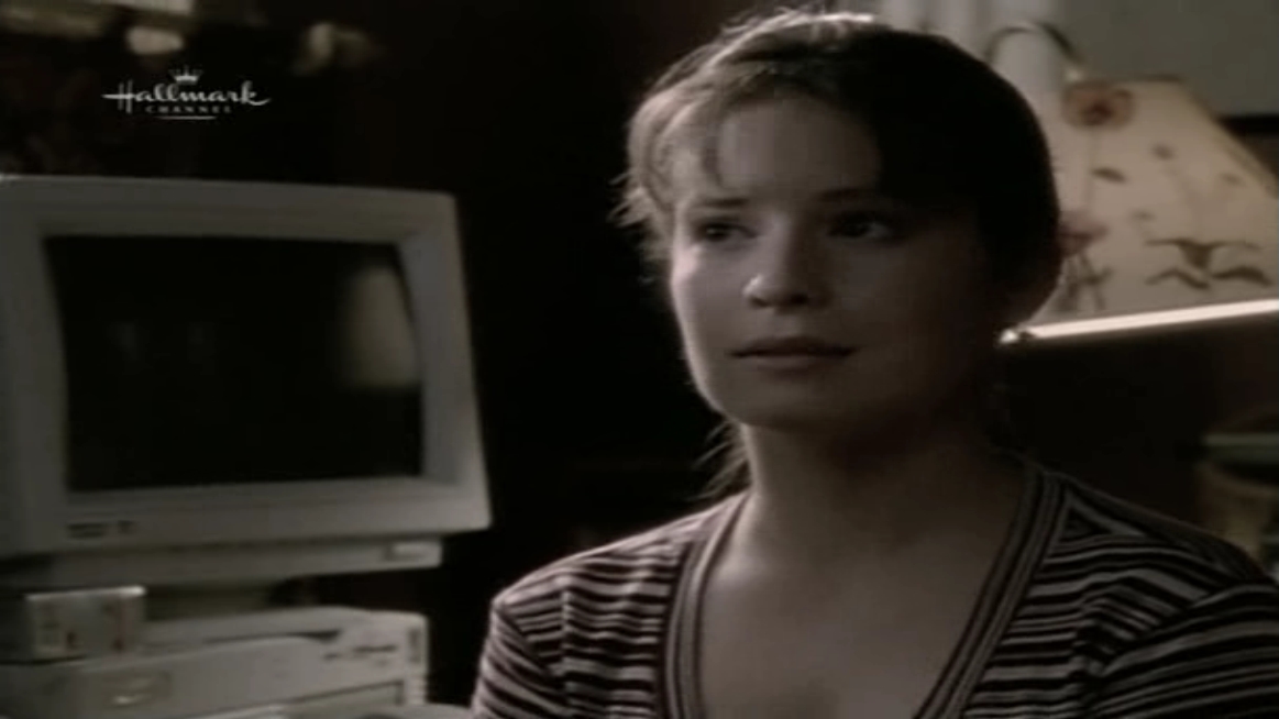 Charmed-Online_dot_nl-PicketFences4x01-2323.jpg
