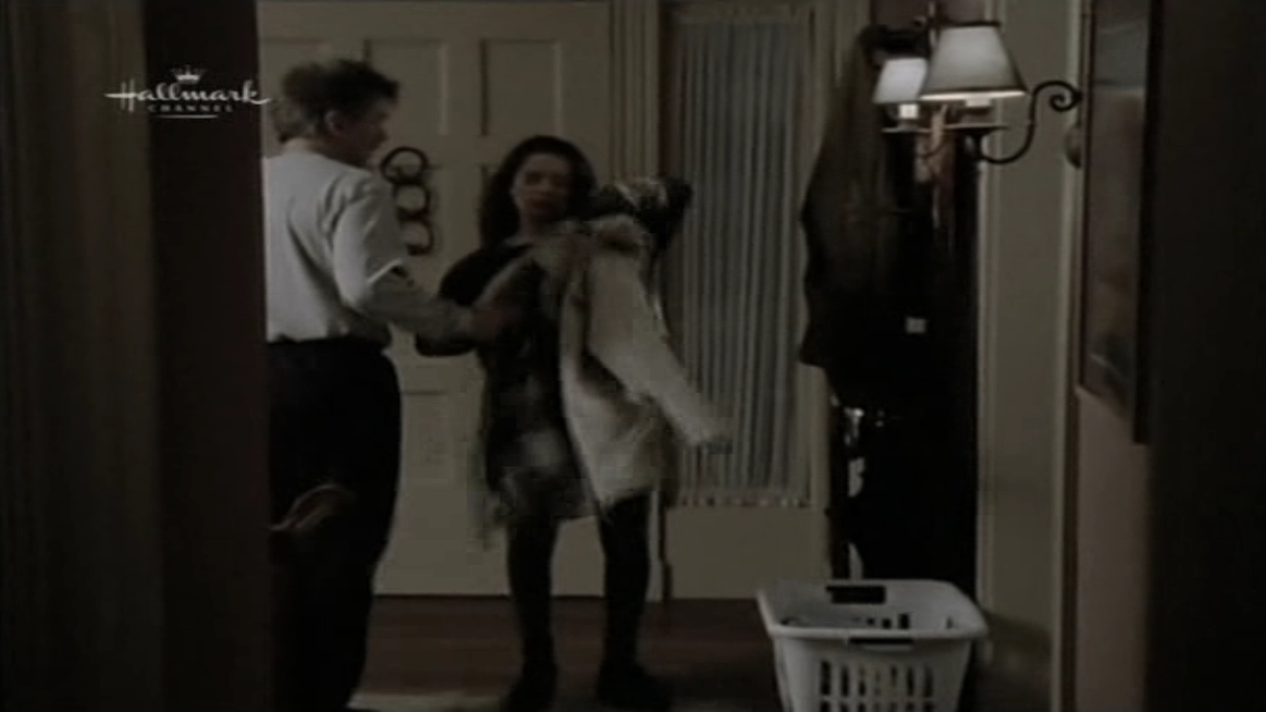 Charmed-Online_dot_nl-PicketFences4x10-1595.jpg Charmed-Online_dot_nl-PicketFences4x10-1595.jpg