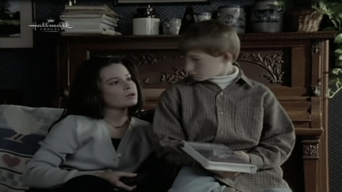 Charmed-Online_dot_nl-PicketFences4x10-2017.jpg