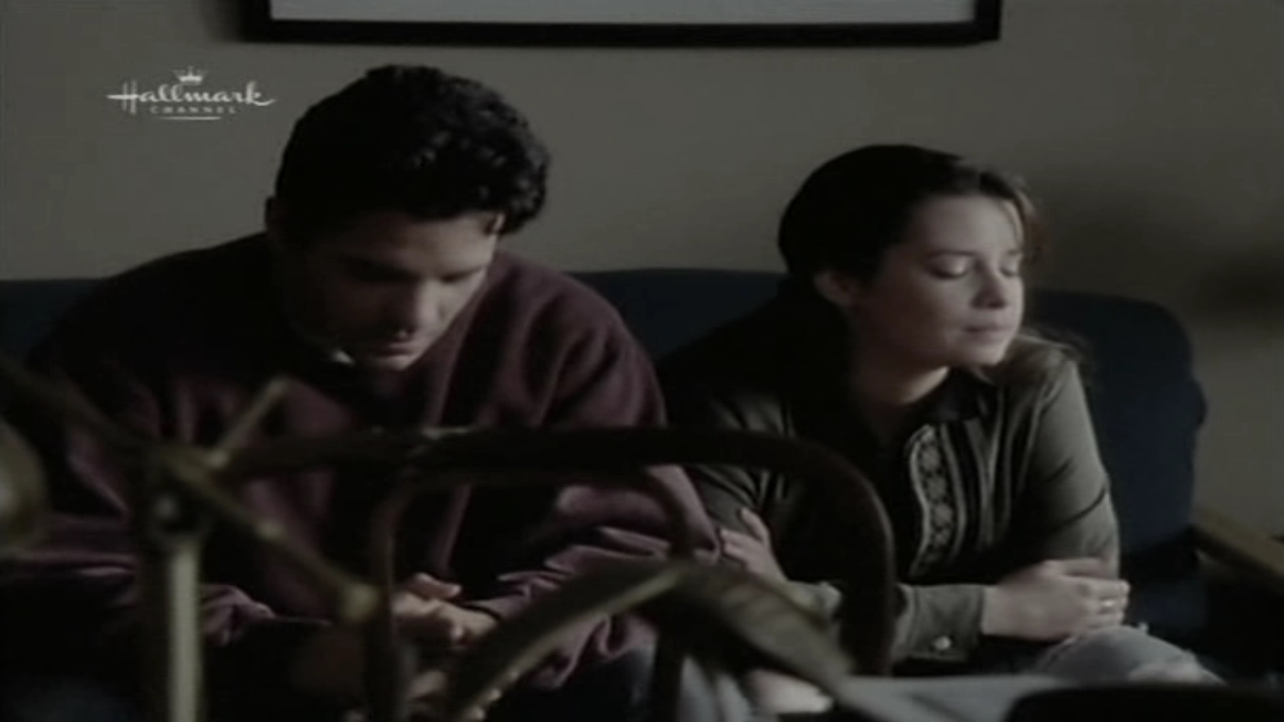 Charmed-Online_dot_nl-PicketFences4x10-2447.jpg Charmed-Online_dot_nl-PicketFences4x10-2447.jpg