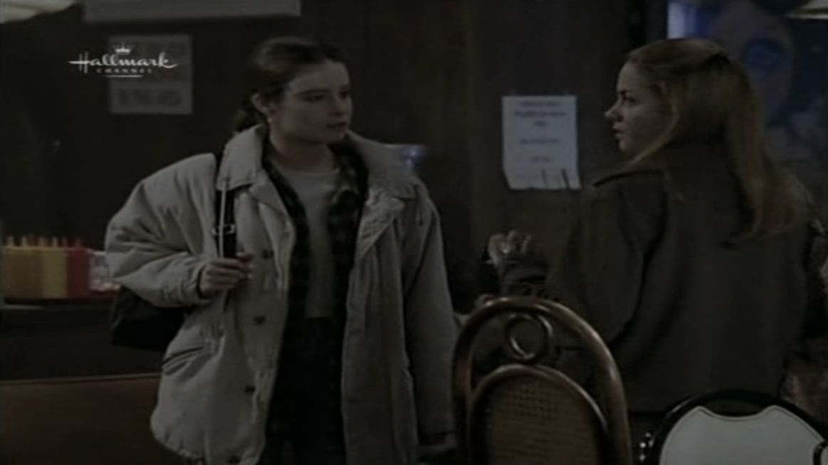 Charmed-Online_dot_nl-PicketFences4x10-3352.jpg