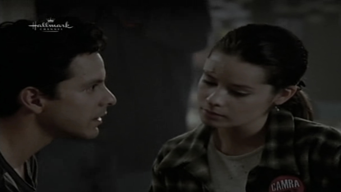 Charmed-Online_dot_nl-PicketFences4x10-3436.jpg Charmed-Online_dot_nl-PicketFences4x10-3436.jpg