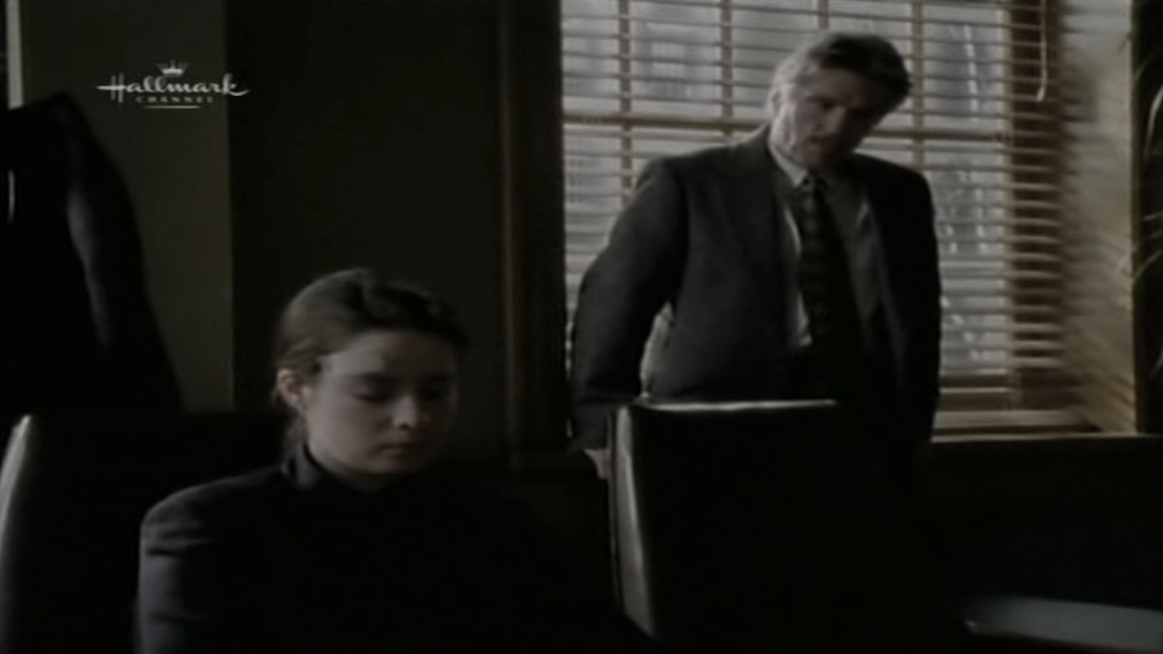 Charmed-Online_dot_nl-PicketFences4x10-3677.jpg Charmed-Online_dot_nl-PicketFences4x10-3677.jpg