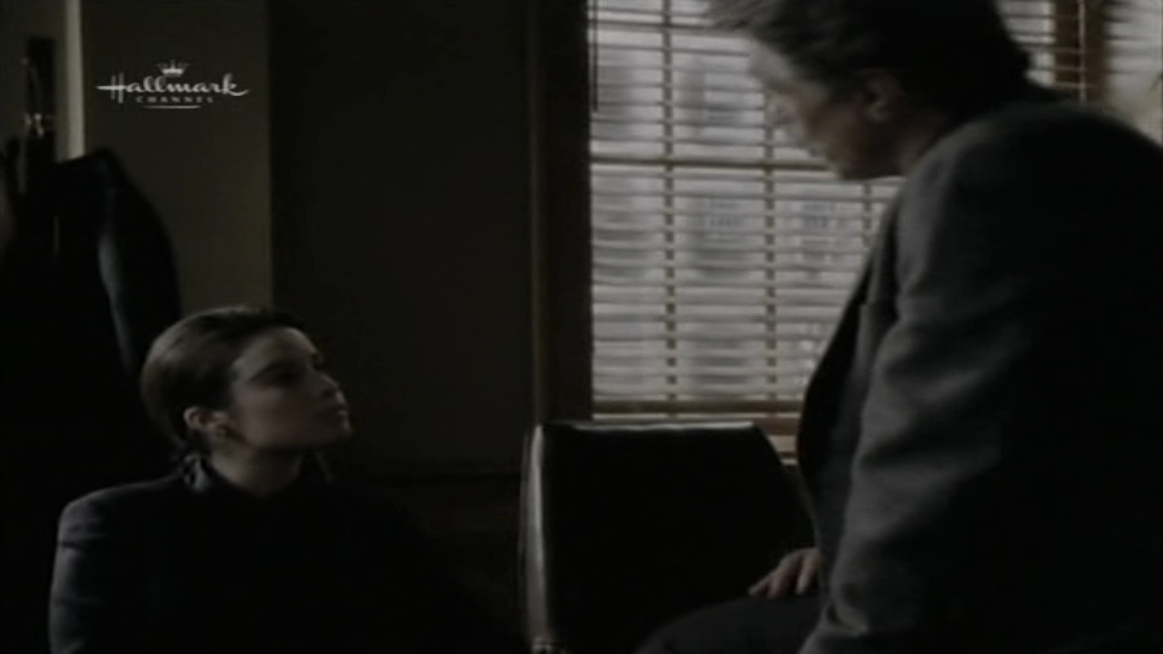 Charmed-Online_dot_nl-PicketFences4x10-3700.jpg Charmed-Online_dot_nl-PicketFences4x10-3700.jpg