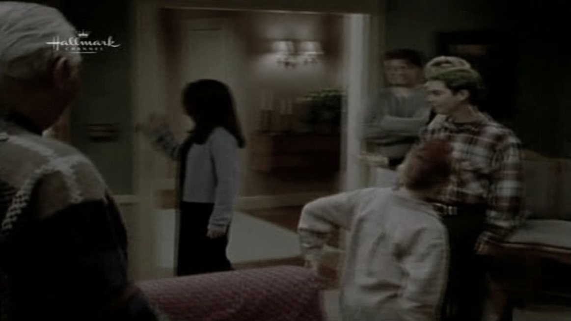 Charmed-Online_dot_nl-PicketFences4x15-1599.jpg Charmed-Online_dot_nl-PicketFences4x15-1599.jpg