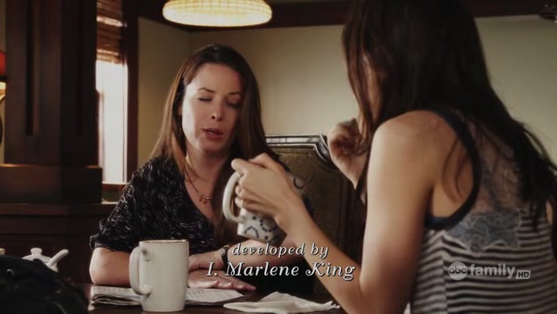 Charmed-Online-dot-net_PrettyLittleLiars1x02TheJennaThing0317.jpg