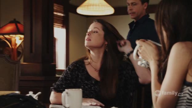 Charmed-Online-dot-net_PrettyLittleLiars1x02TheJennaThing0319.jpg