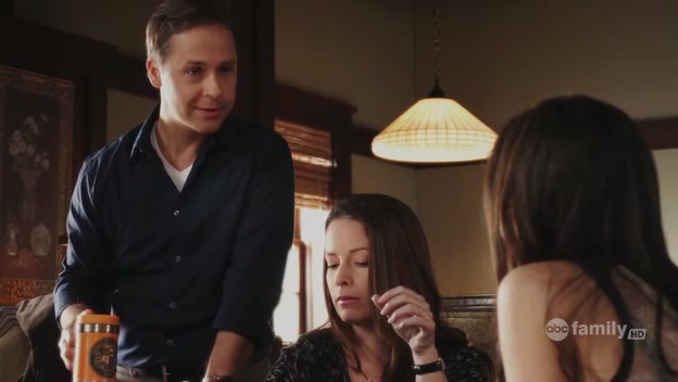Charmed-Online-dot-net_PrettyLittleLiars1x02TheJennaThing0333.jpg