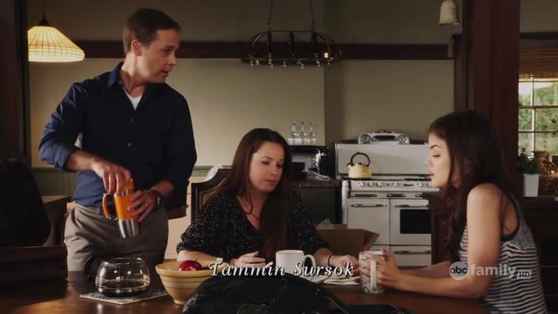 Charmed-Online-dot-net_PrettyLittleLiars1x02TheJennaThing0339.jpg