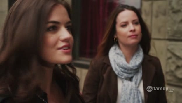 Charmed-Online-dot-net_PrettyLittleLiars1x02TheJennaThing1669.jpg