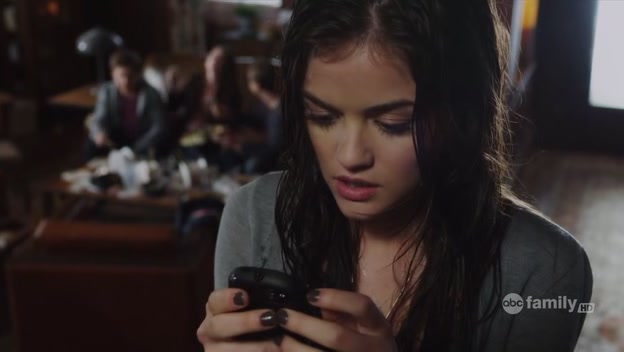 Charmed-Online-dot-net_PrettyLittleLiars1x02TheJennaThing2321.jpg
