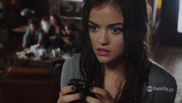 Charmed-Online-dot-net_PrettyLittleLiars1x02TheJennaThing2323.jpg
