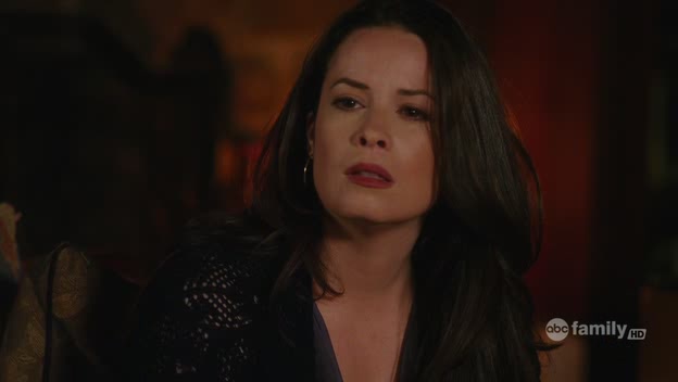 Charmed-Online-dot-net_PrettyLittleLiars1x04CanYouHearMeNow2335.jpg