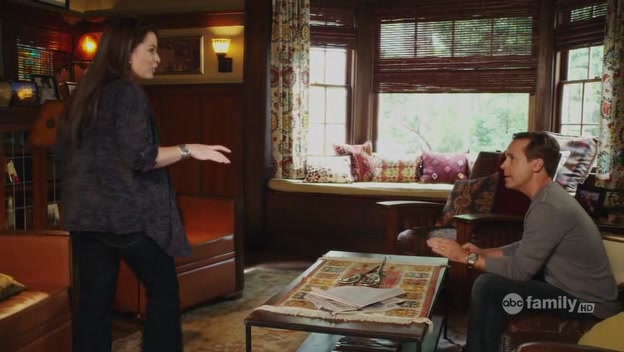 Charmed-Online-dot-net_PrettyLittleLiars1x05RealityBitesMe1840.jpg