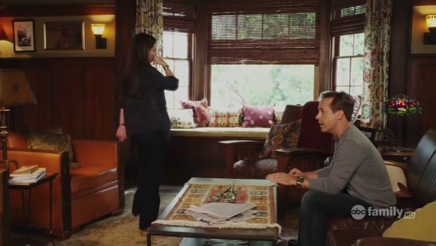 Charmed-Online-dot-net_PrettyLittleLiars1x05RealityBitesMe1842.jpg