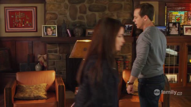 Charmed-Online-dot-net_PrettyLittleLiars1x05RealityBitesMe1863.jpg