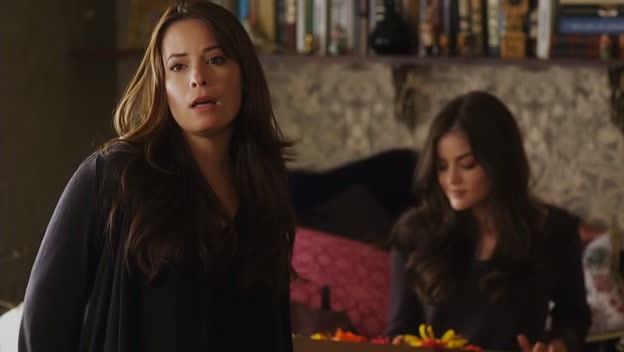 Charmed-Online-dot-net_PrettyLittleLiars1x07TheHomecomingHangover0511.jpg