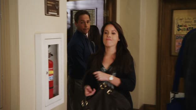 Charmed-Online-dot-net_PrettyLittleLiars1x07TheHomecomingHangover1948.jpg