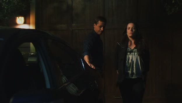 Charmed-Online-dot-net_PrettyLittleLiars1x07TheHomecomingHangover2332.jpg