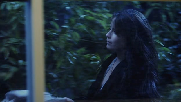 Charmed-Online-dot-net_PrettyLittleLiars1x09ThePerfectStorm0386.jpg