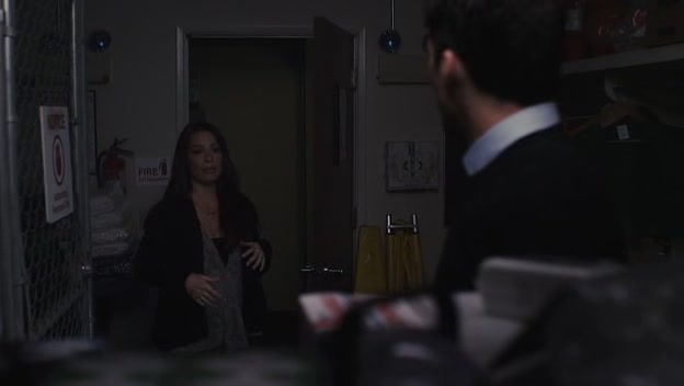 Charmed-Online-dot-net_PrettyLittleLiars1x09ThePerfectStorm1619.jpg