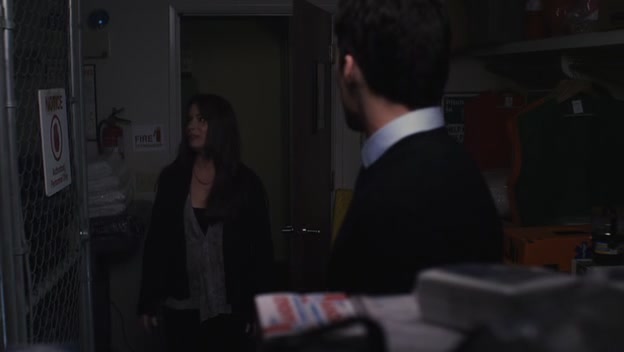 Charmed-Online-dot-net_PrettyLittleLiars1x09ThePerfectStorm1623.jpg