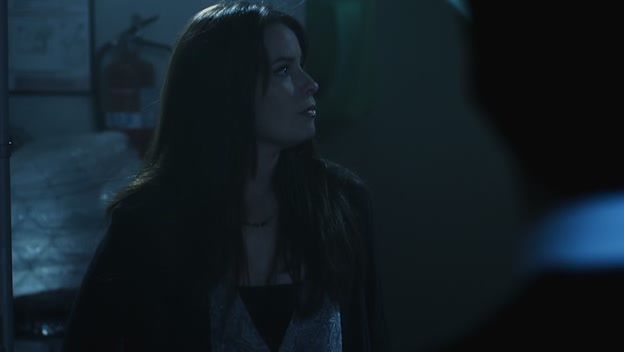 Charmed-Online-dot-net_PrettyLittleLiars1x09ThePerfectStorm1633.jpg