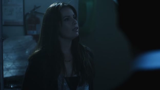 Charmed-Online-dot-net_PrettyLittleLiars1x09ThePerfectStorm1634.jpg