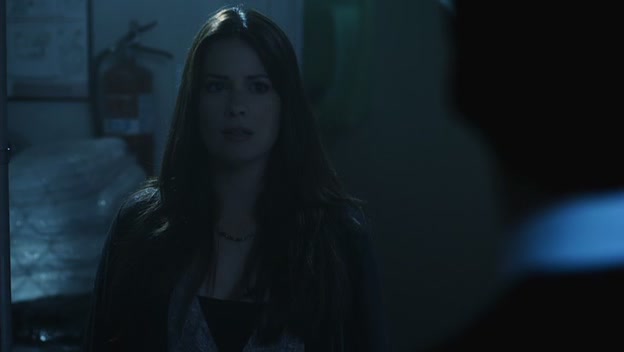 Charmed-Online-dot-net_PrettyLittleLiars1x09ThePerfectStorm1636.jpg
