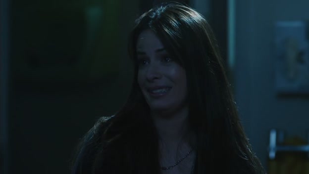 Charmed-Online-dot-net_PrettyLittleLiars1x09ThePerfectStorm1733.jpg