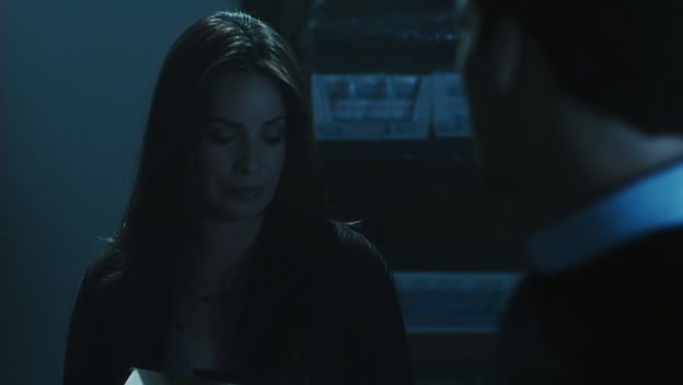 Charmed-Online-dot-net_PrettyLittleLiars1x09ThePerfectStorm1755.jpg