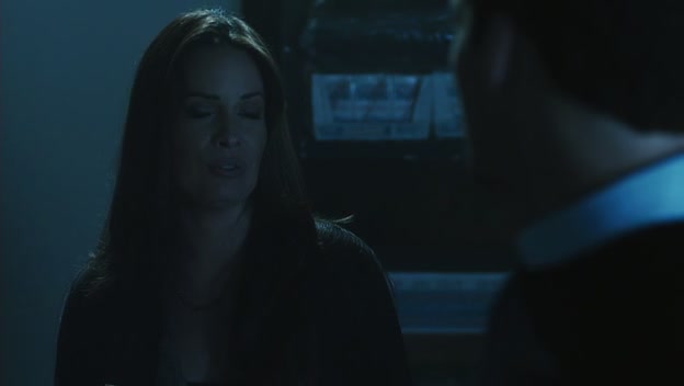 Charmed-Online-dot-net_PrettyLittleLiars1x09ThePerfectStorm1756.jpg
