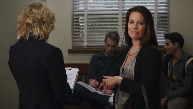 Charmed-Online-dot-net_PrettyLittleLiars1x09ThePerfectStorm2365.jpg